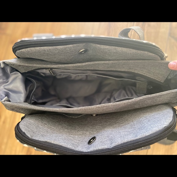 Leke Diaper Bag/bottle cooler - Picture 3 of 6